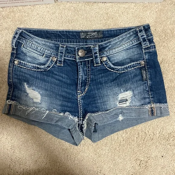 Silver jean shorts - Picture 1 of 4